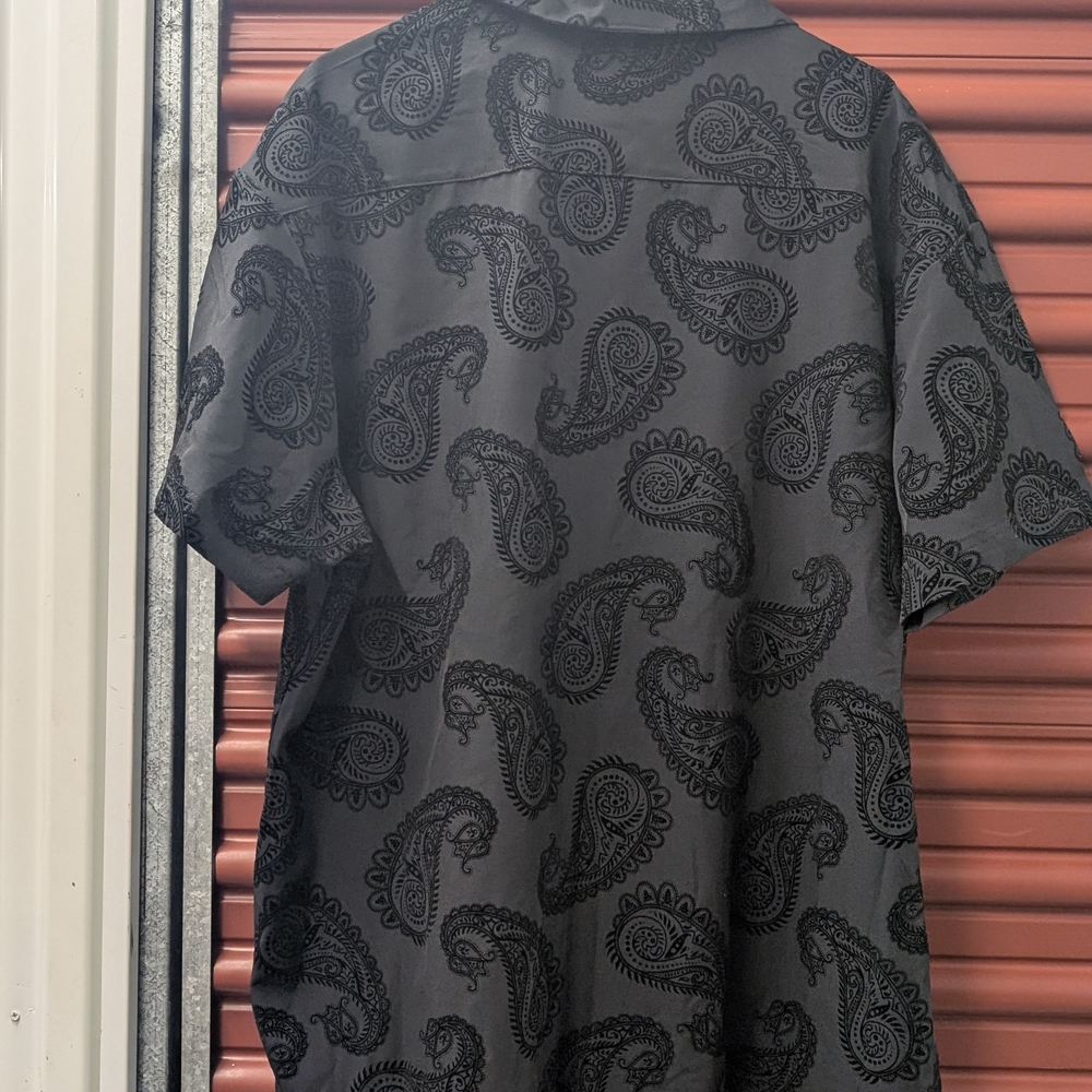 Black Paisley Casual Button Down Shirt